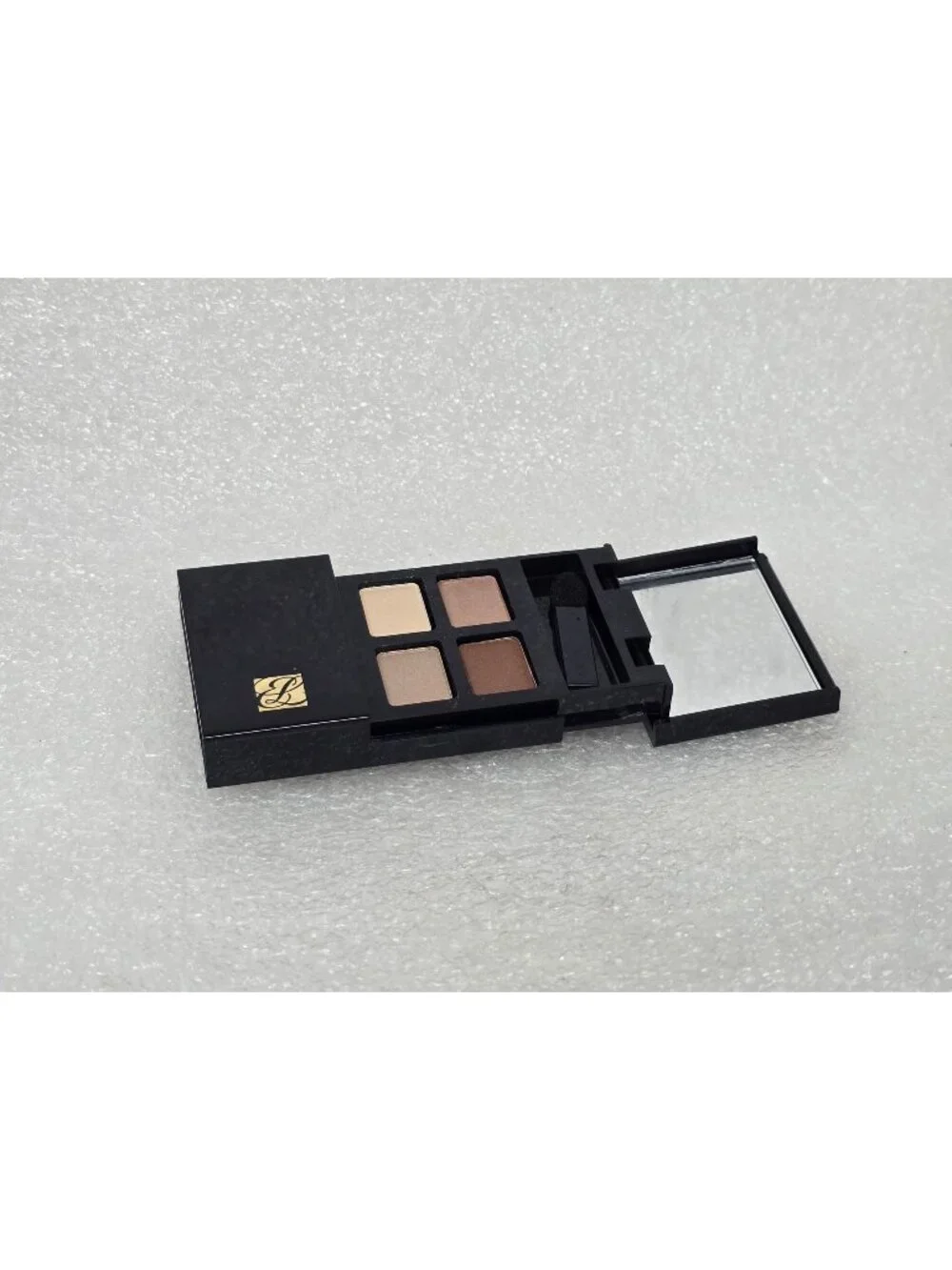 Estée Lauder Signature Eyeshadow Quad 02 Amber Honey Neutral Tones Compact